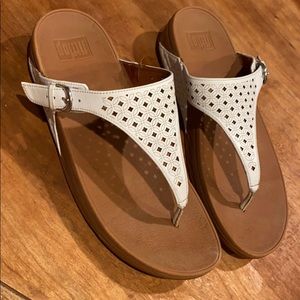 Fliptop white sandals size 11 US flip flops